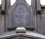 Tombe de Constance Lemoine des Mares - Cimetière Saint-Laurent - Le Creusot en Bourgogne - 71200